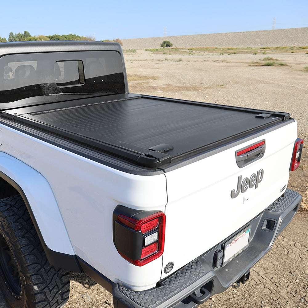 GMC Sierra 2500/3500 6.8ft Bed (82.3") MR Retractable PRO Tonneau Cover