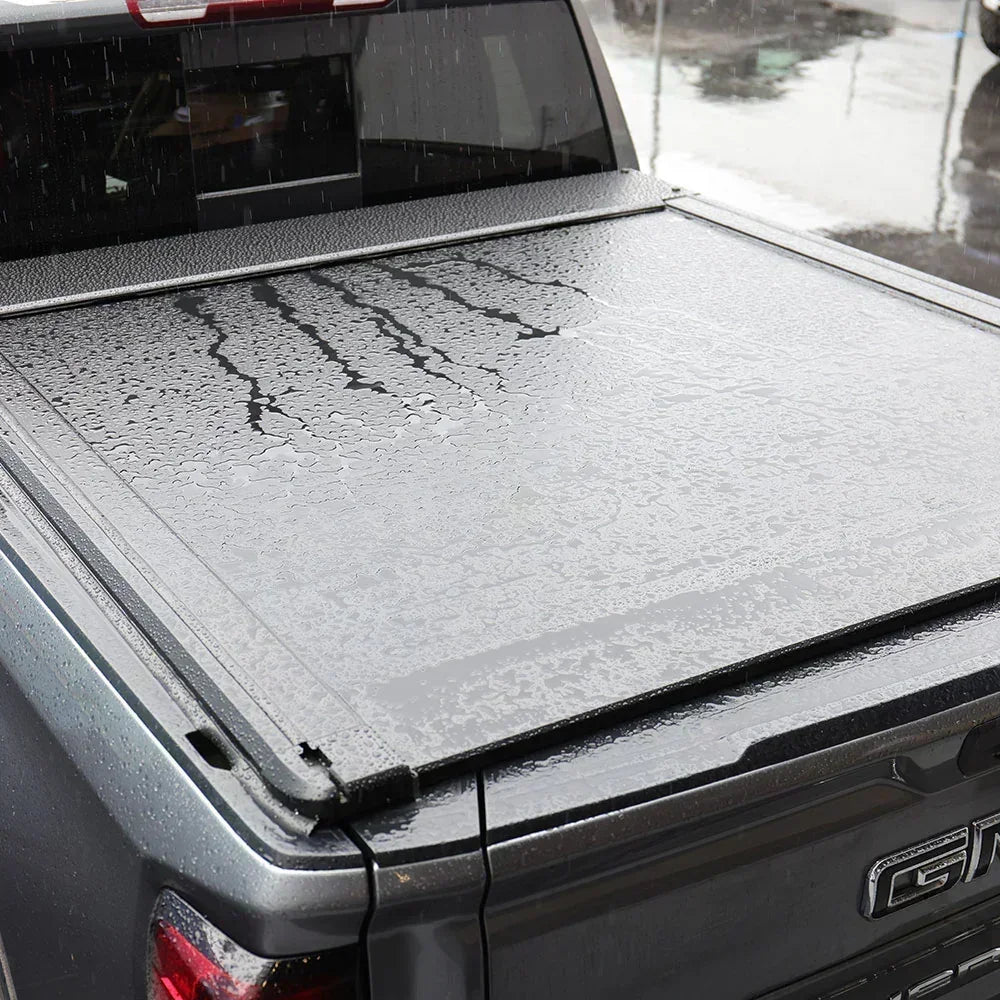 syneticusa retractable tonneau cover performance when raining